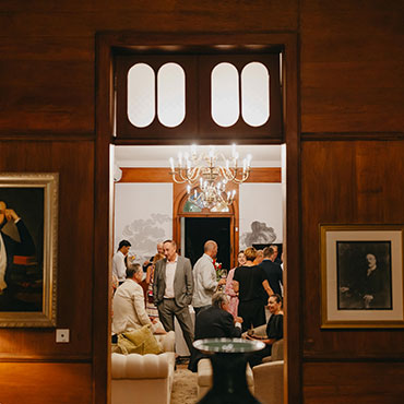 Corporate gatherings in a refined and professional event setting