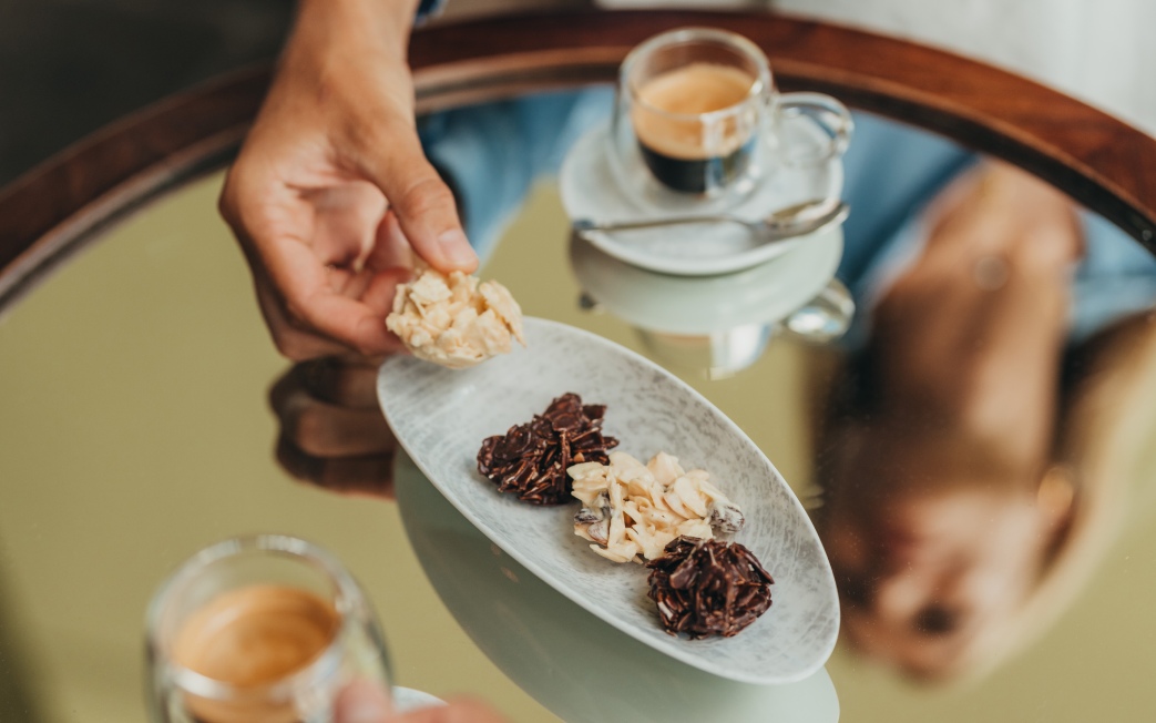 Afternoon tea experience in a historic estate