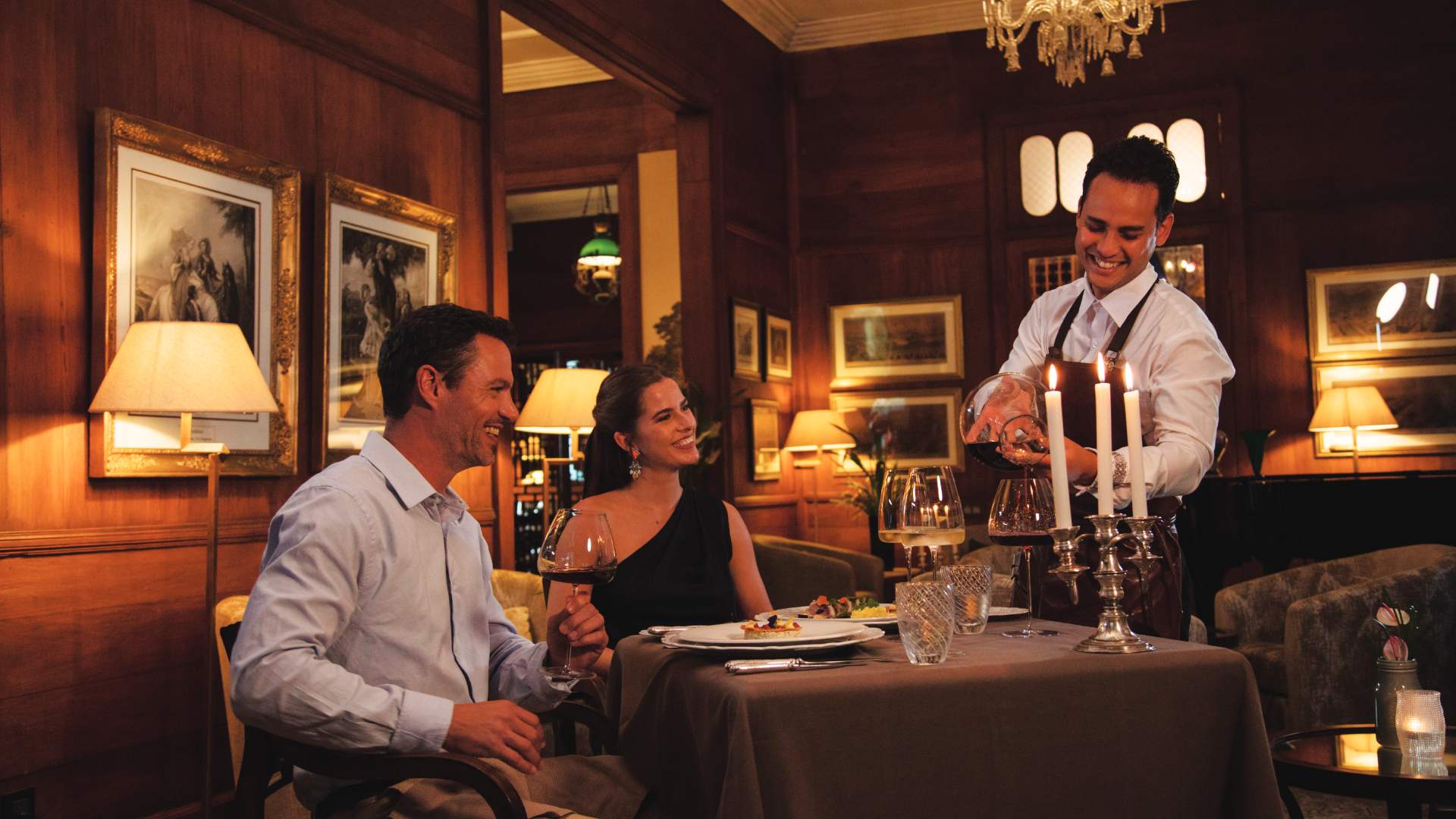 Romantic dinner service for a couple at Le Château de Bel Ombre